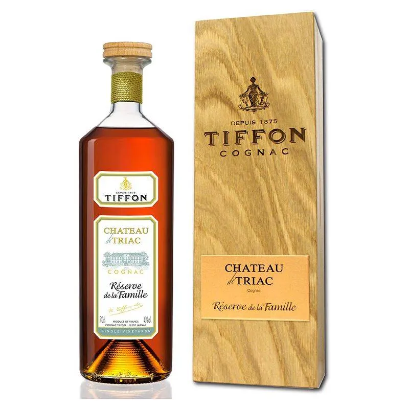 Cognac Chateau De Triac "RESERVE DE LA FAMILLE" Oak Box